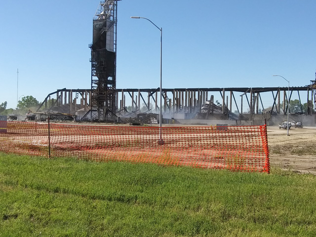 A lightning strike is thought to be the reason for a fire at the Cooperative Producers, Inc. (CPI) dry fertilizer facility in Hastings, Neb., last week. It had just opened last year and had a storage capacity of 42,000 tons. (DTN Photo by Linda Nellson)